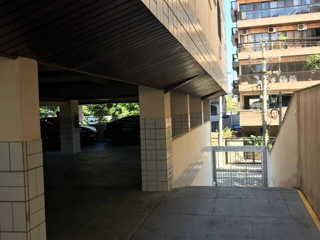 Apartamento para Venda em Cabo Frio - 2