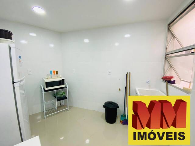 Apartamento para Venda em Cabo Frio - 2