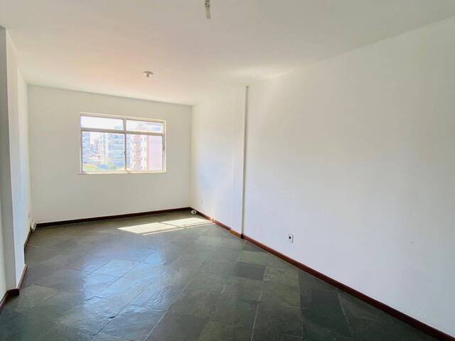 Apartamento para Venda em Cabo Frio - 3
