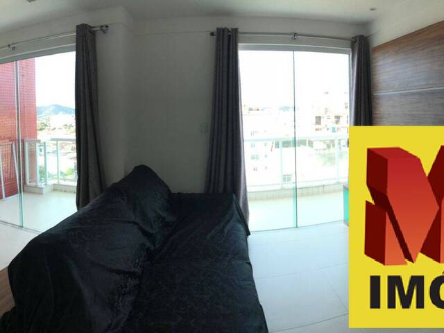 Cobertura para Venda em Cabo Frio - 2