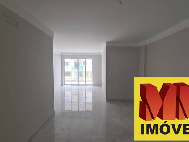 Apartamento para Venda em Cabo Frio - 3