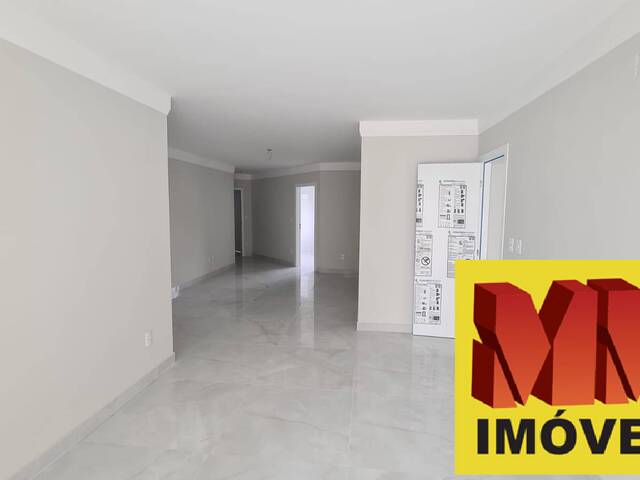 Apartamento para Venda em Cabo Frio - 4