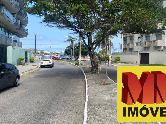 Cobertura para Venda em Cabo Frio - 2