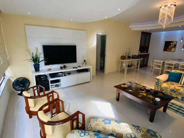 Apartamento para Venda em Cabo Frio - 5