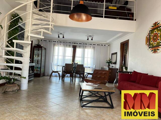 Casa em condomínio para Venda em Cabo Frio - 2