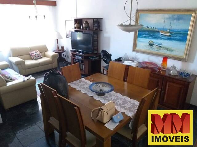 Cobertura para Venda em Cabo Frio - 2