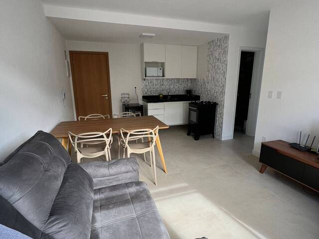 Apartamento para Venda em Cabo Frio - 3