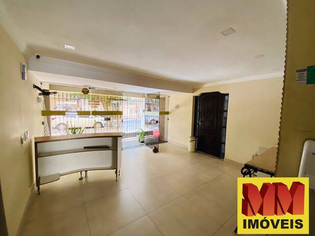 Apartamento para Venda em Cabo Frio - 2