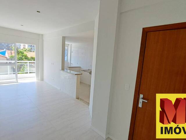 Apartamento para Venda em Cabo Frio - 2