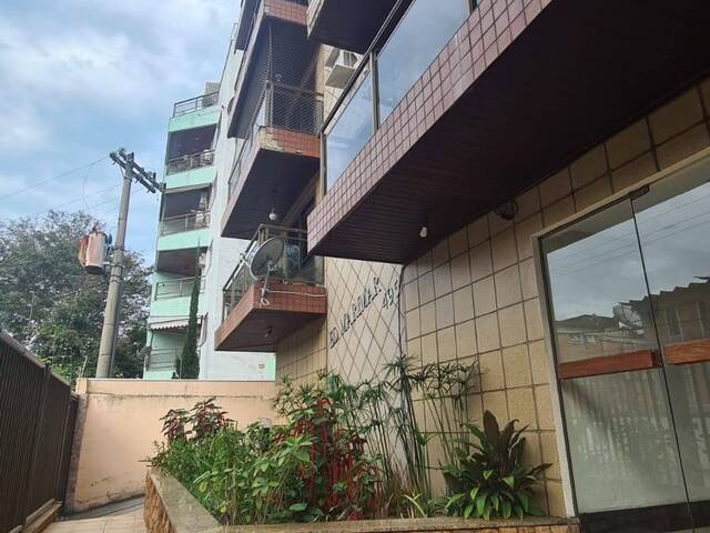 Apartamento para Venda em Cabo Frio - 2
