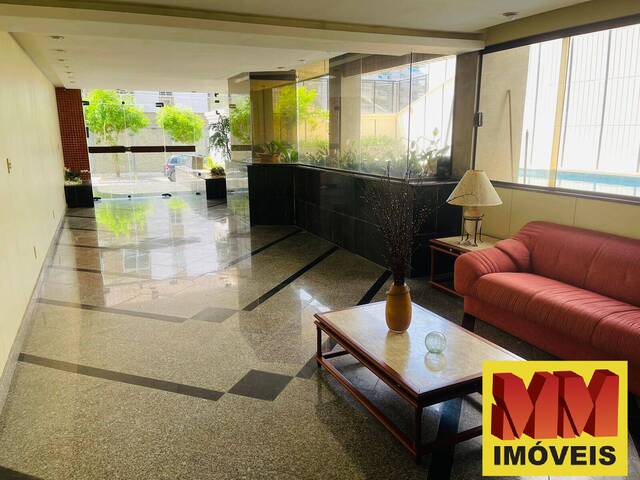 Apartamento para Venda em Cabo Frio - 2