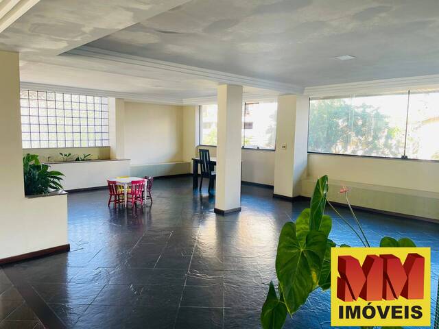 Apartamento para Venda em Cabo Frio - 2