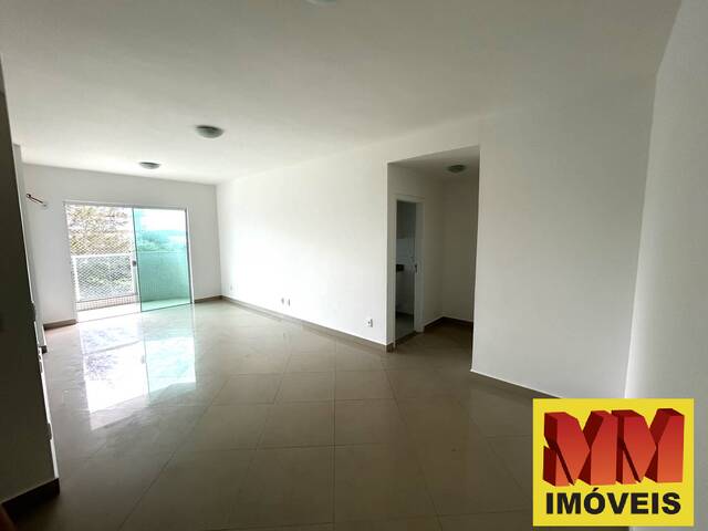 Apartamento para Venda em Cabo Frio - 3