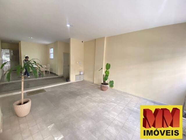 Apartamento para Venda em Cabo Frio - 3