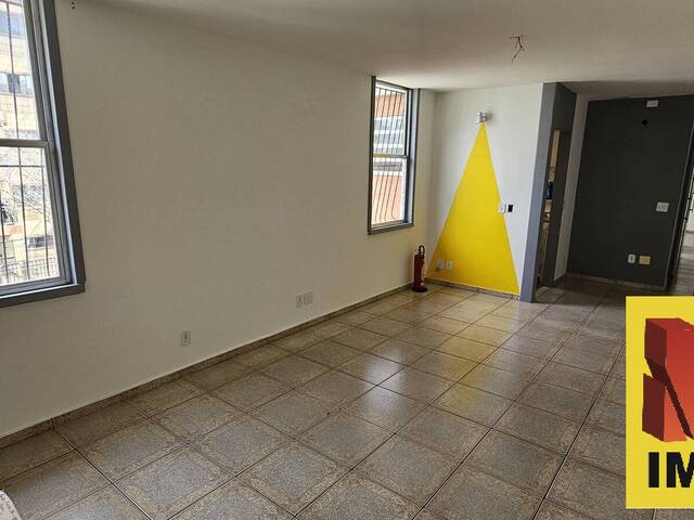 Apartamento para Venda em Cabo Frio - 2
