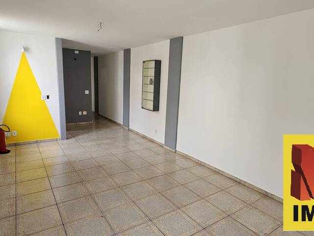 Apartamento para Venda em Cabo Frio - 3