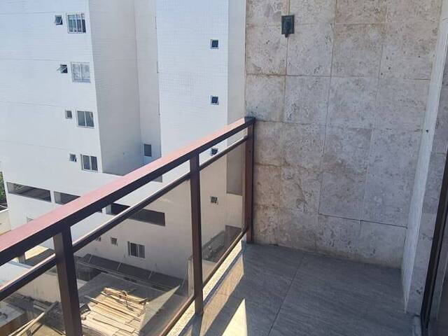 Apartamento para Venda em Cabo Frio - 5