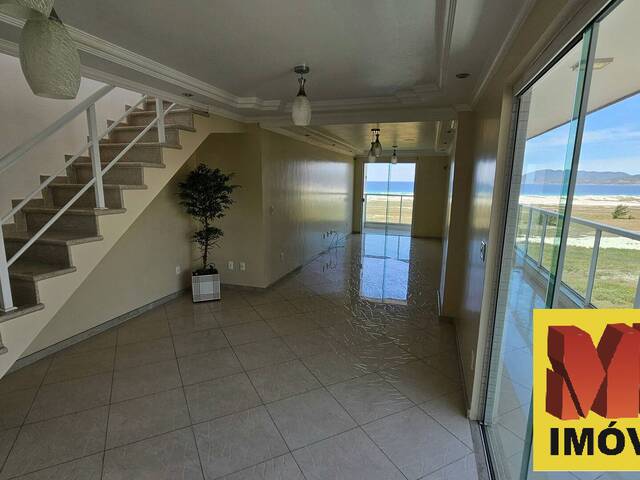Cobertura para Venda em Cabo Frio - 4