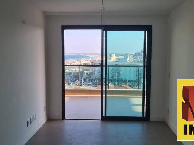 Cobertura para Venda em Cabo Frio - 5