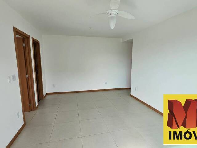 Apartamento para Venda em Cabo Frio - 5