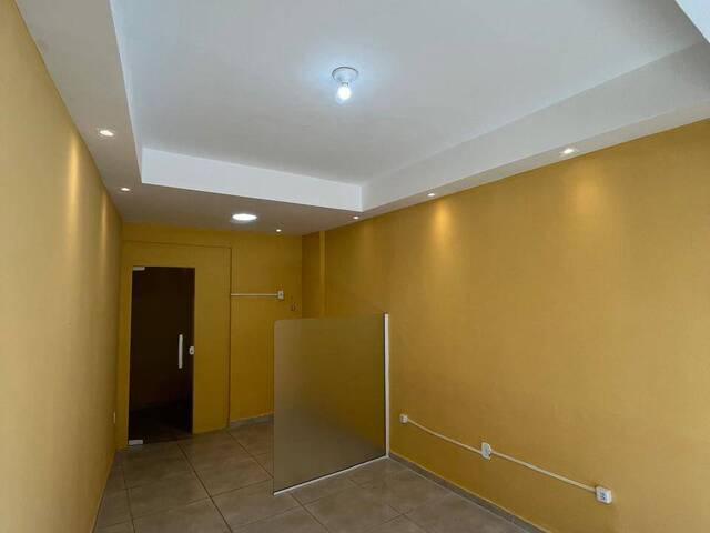 #LJ-4017 - Loja para Venda em Cabo Frio - RJ - 2