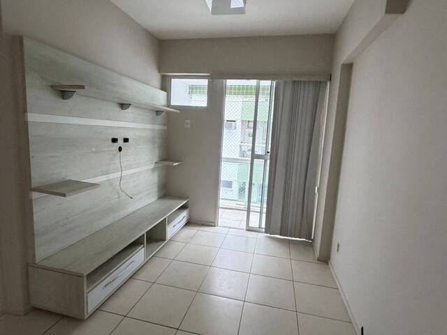 #AL-004 - Apartamento para Locação em Cabo Frio - RJ - 2