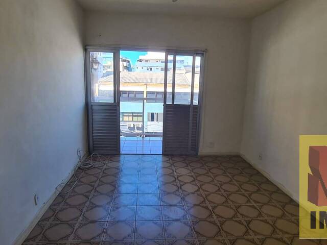 Apartamento para Venda em Cabo Frio - 5