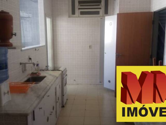 Apartamento para Venda em Cabo Frio - 5