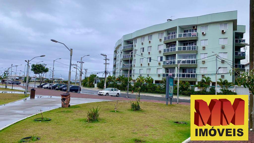Apartamento à venda com 3 quartos, 151m² - Foto 2