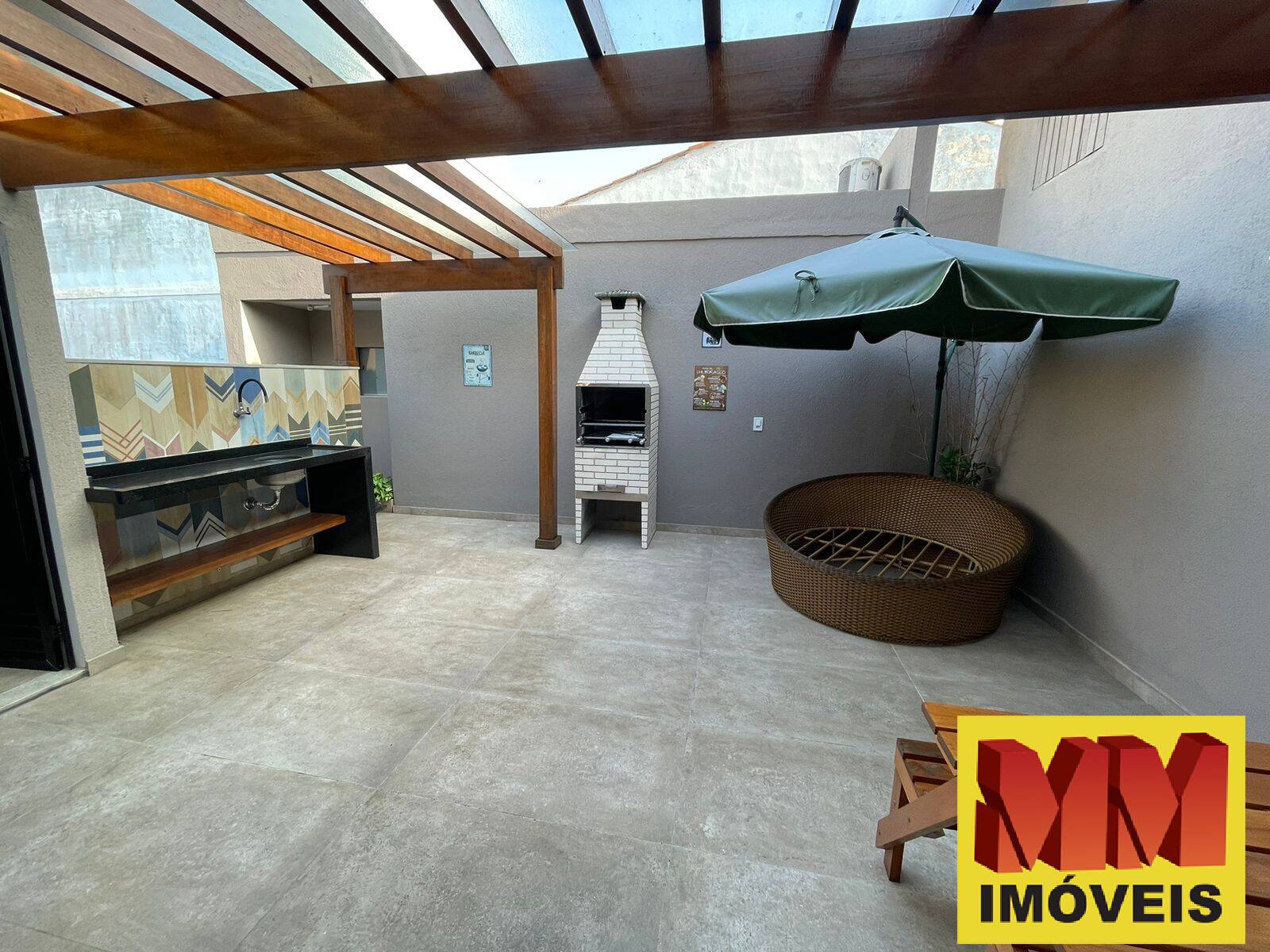 Casa à venda com 4 quartos, 136m² - Foto 14