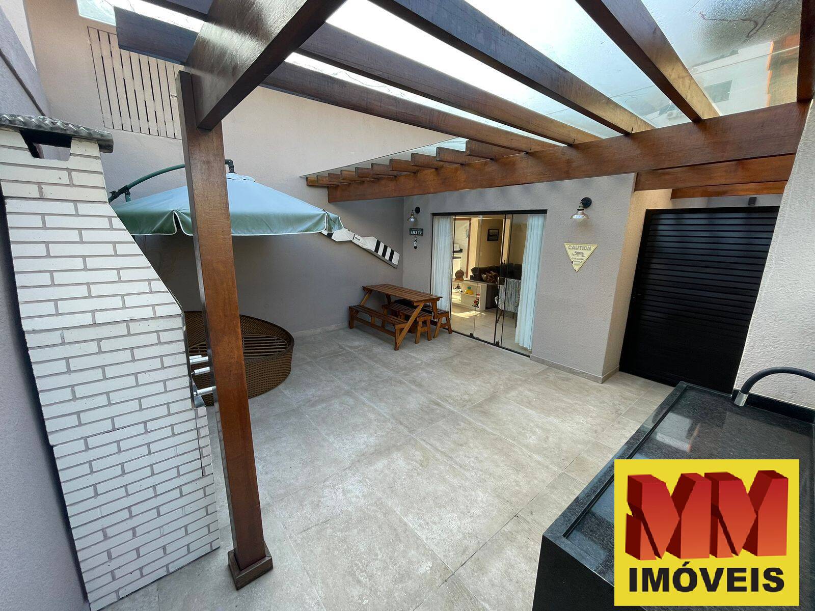 Casa à venda com 4 quartos, 136m² - Foto 16