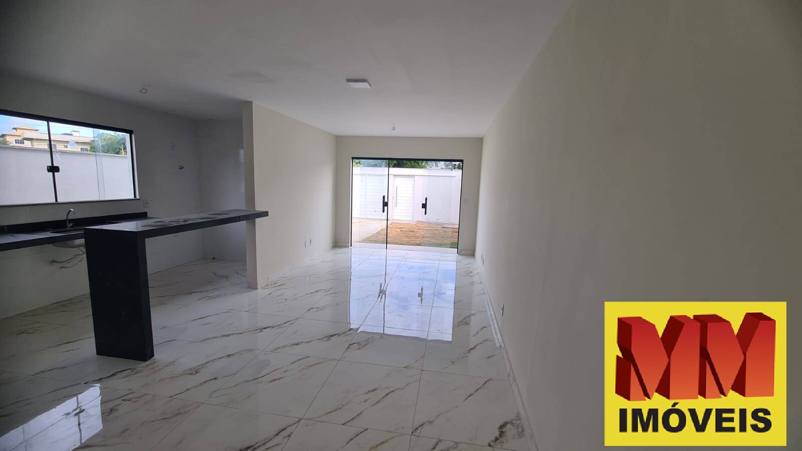 Casa à venda com 3 quartos, 95m² - Foto 3