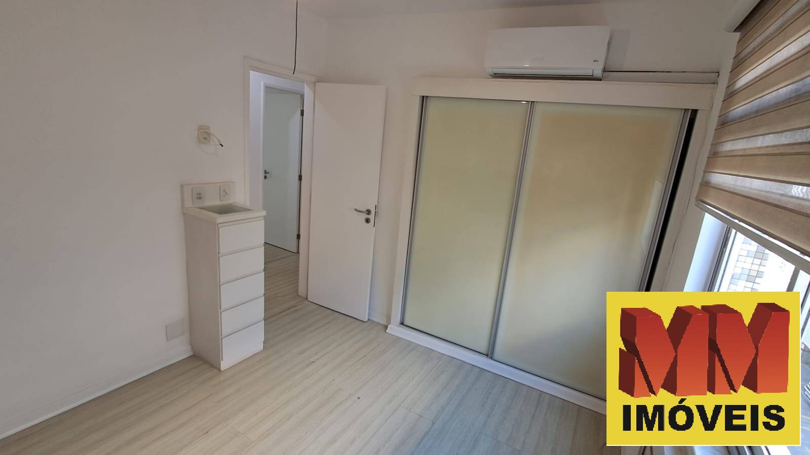 Apartamento à venda com 2 quartos, 72m² - Foto 32