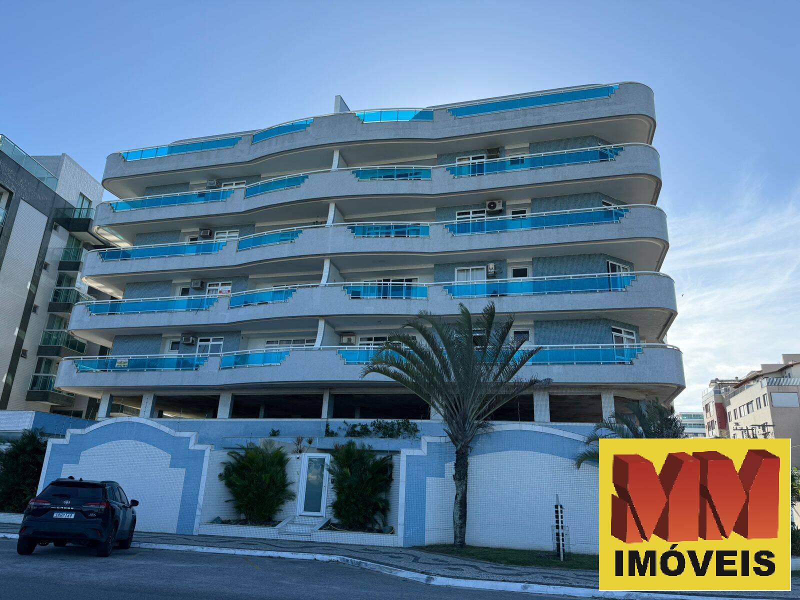 Cobertura à venda com 4 quartos, 240m² - Foto 2