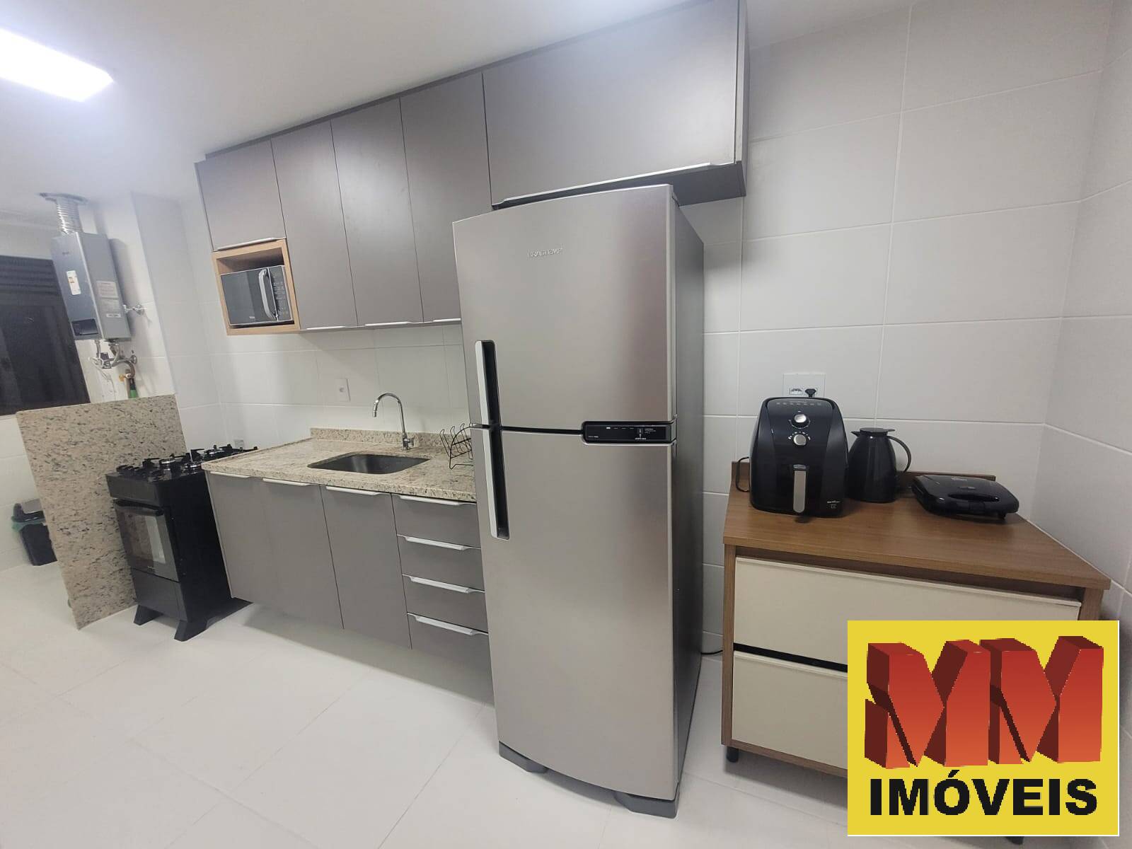 Cobertura à venda com 2 quartos, 74m² - Foto 13