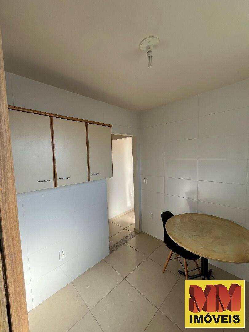 Casa à venda com 4 quartos, 160m² - Foto 13