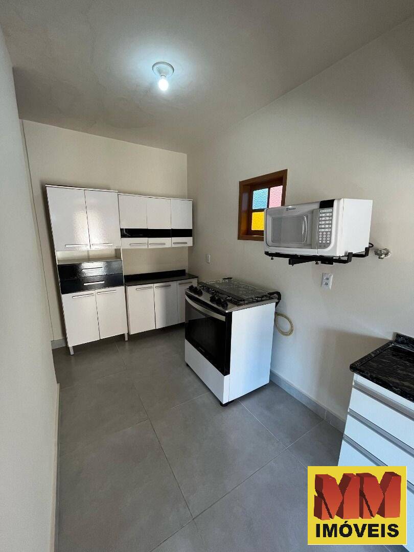Casa à venda com 4 quartos, 160m² - Foto 14