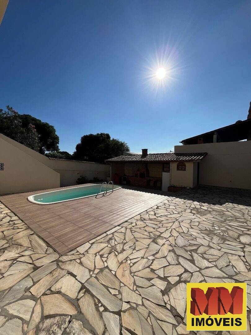 Casa à venda com 4 quartos, 160m² - Foto 38