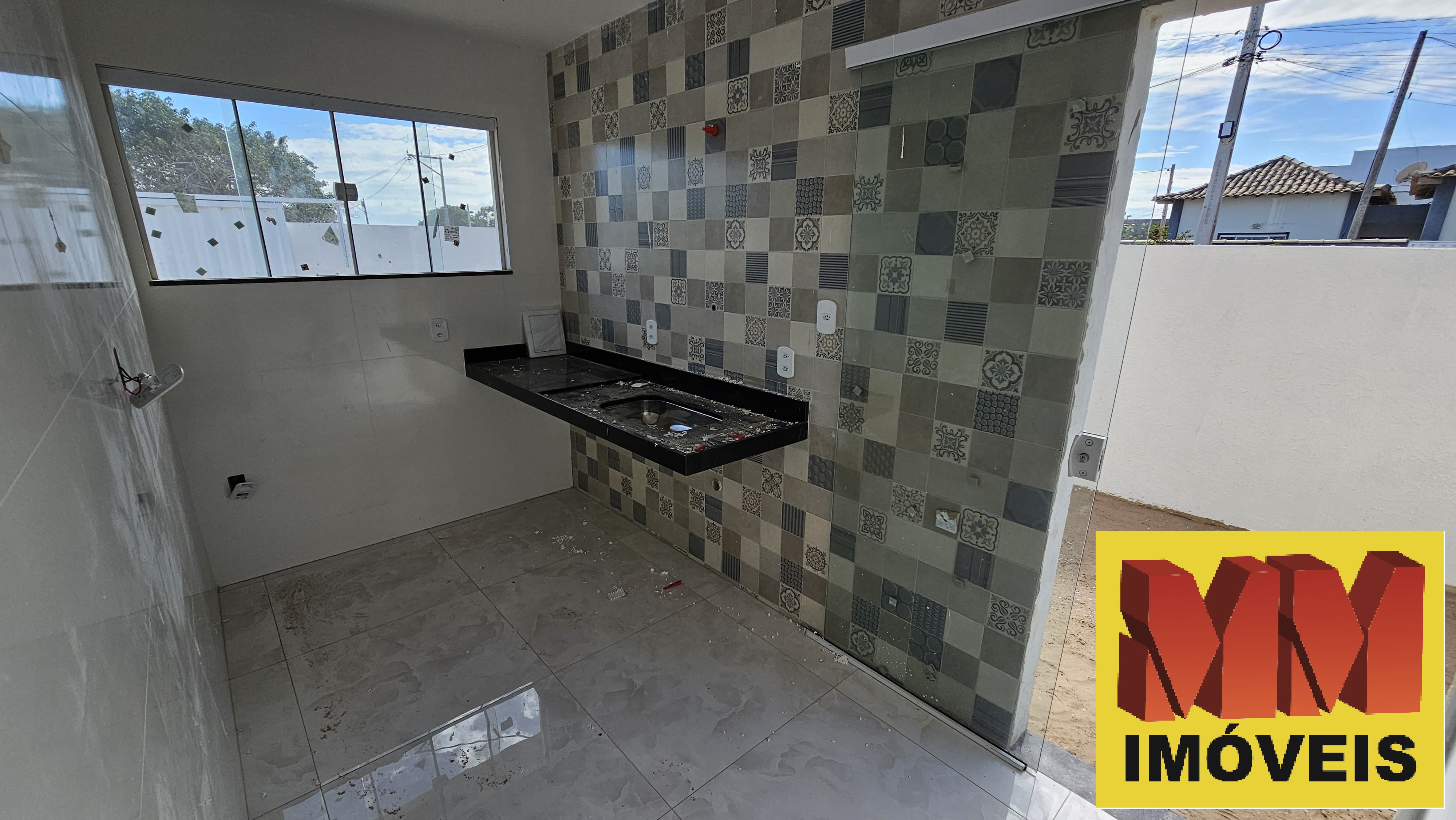 Casa à venda com 2 quartos, 60m² - Foto 14