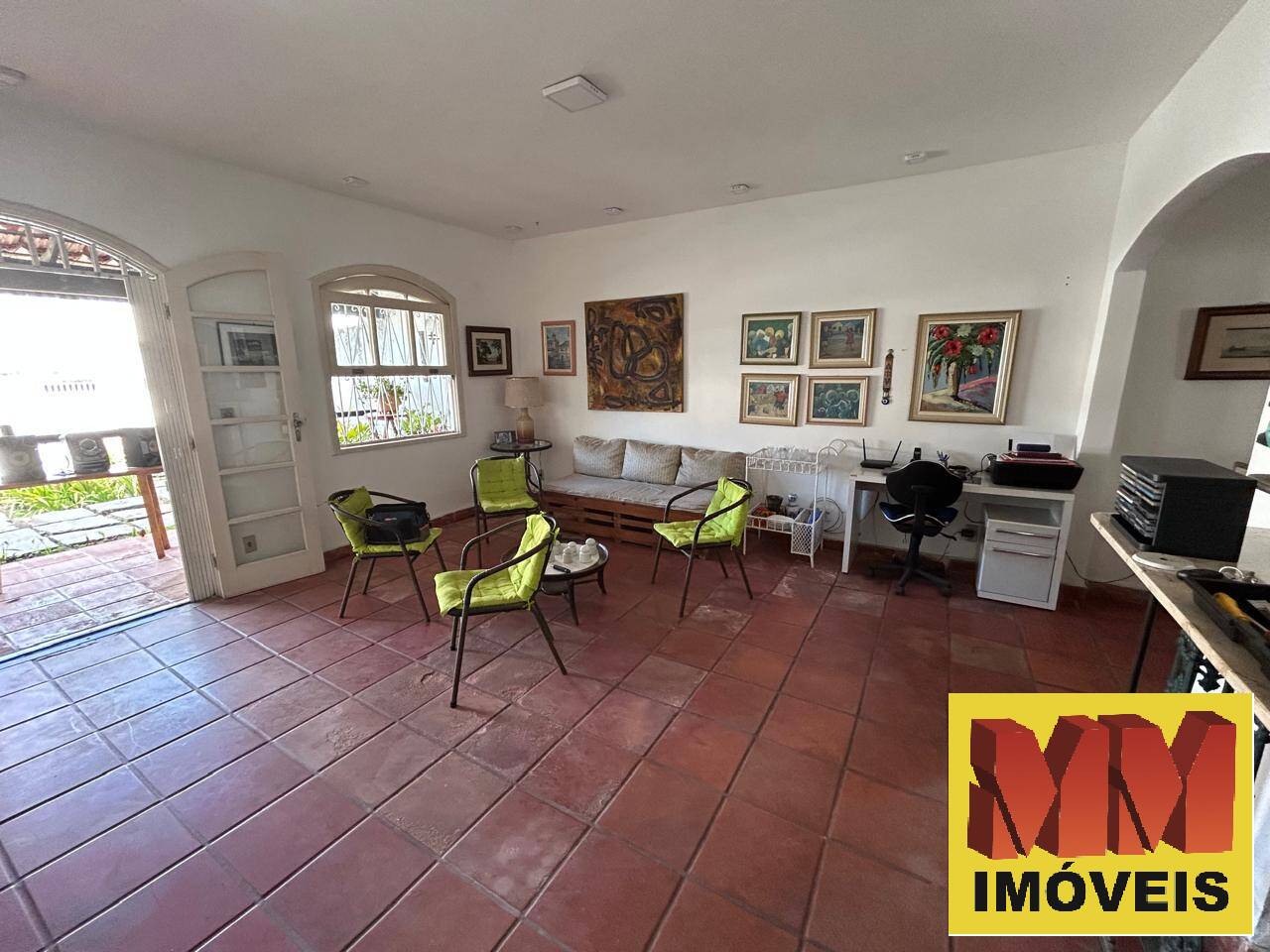 Casa à venda com 4 quartos, 200m² - Foto 13