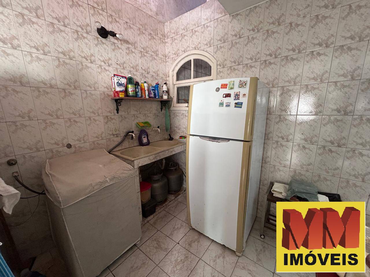 Casa à venda com 4 quartos, 200m² - Foto 23