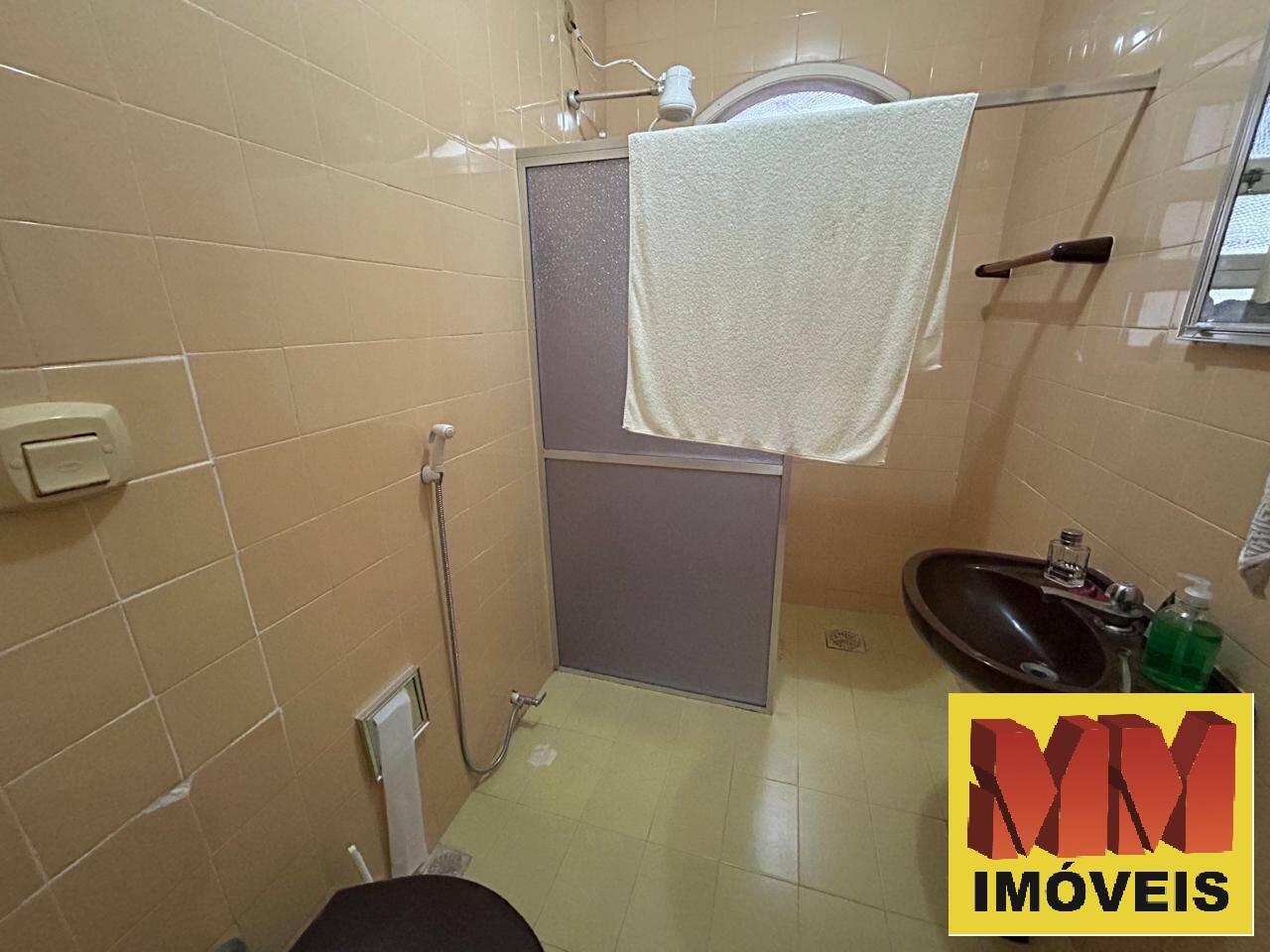 Casa à venda com 4 quartos, 200m² - Foto 33