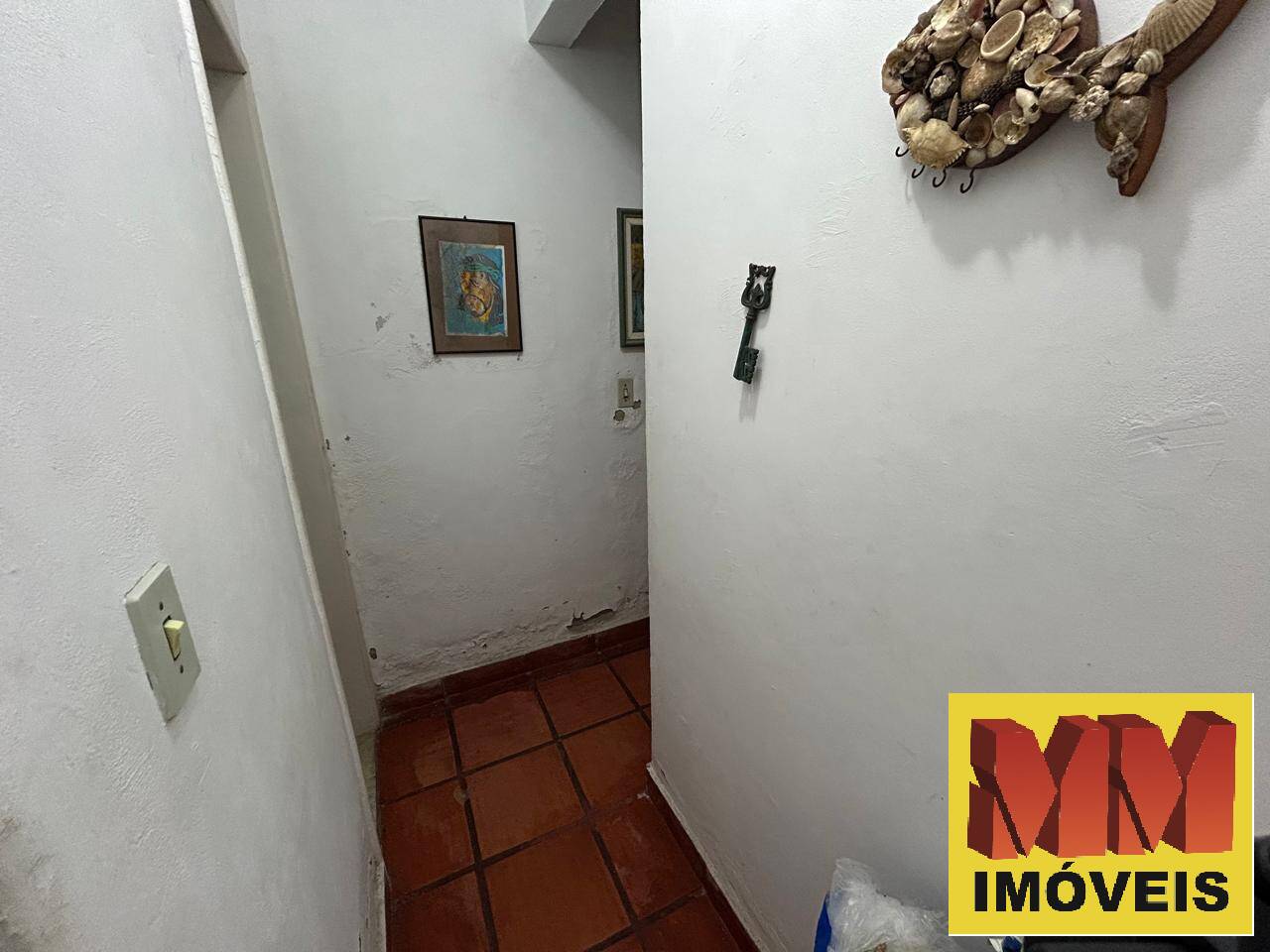 Casa à venda com 4 quartos, 200m² - Foto 36