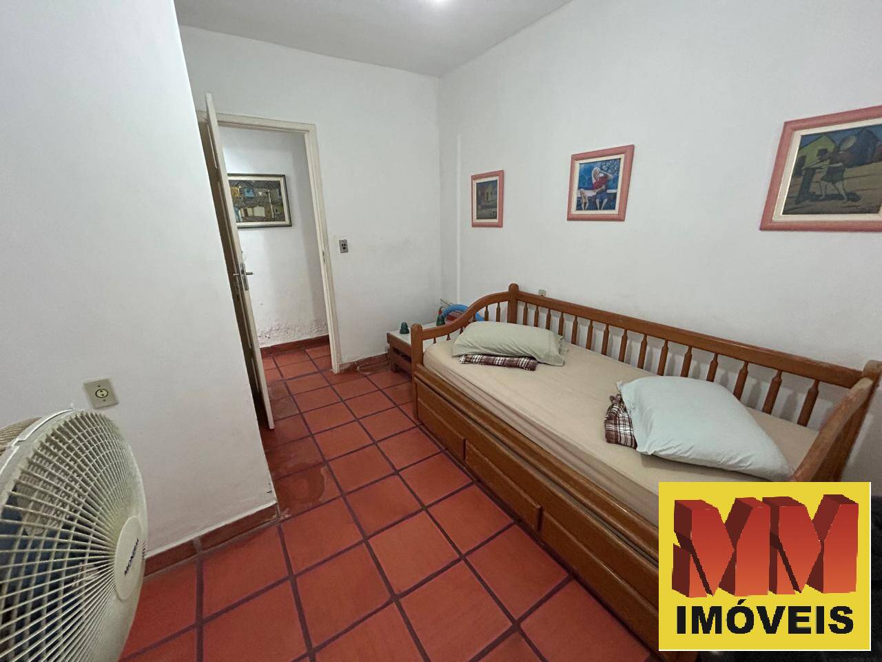 Casa à venda com 4 quartos, 200m² - Foto 41