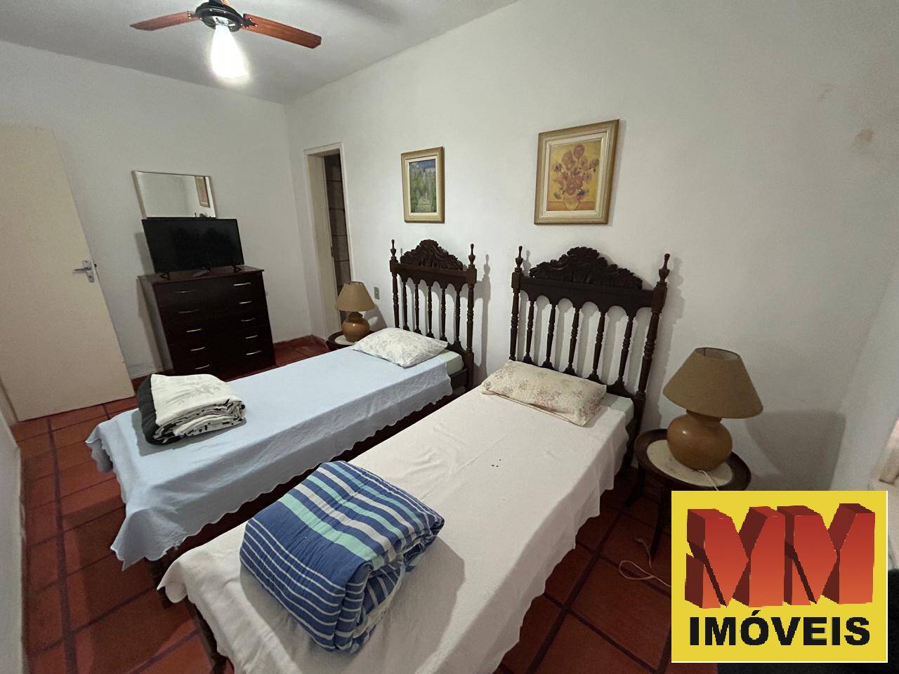 Casa à venda com 4 quartos, 200m² - Foto 42