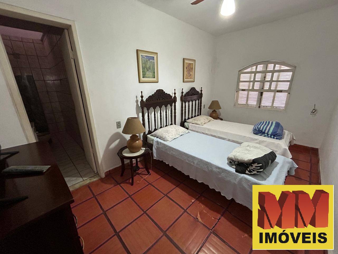 Casa à venda com 4 quartos, 200m² - Foto 40