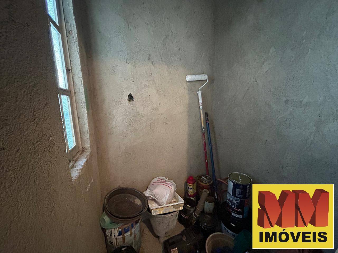 Casa à venda com 4 quartos, 200m² - Foto 46