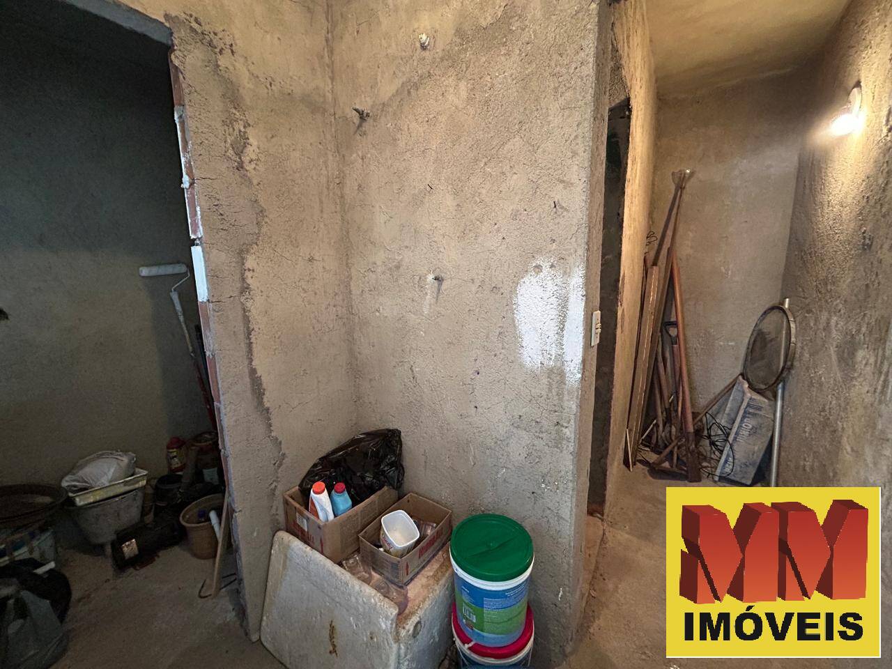 Casa à venda com 4 quartos, 200m² - Foto 45