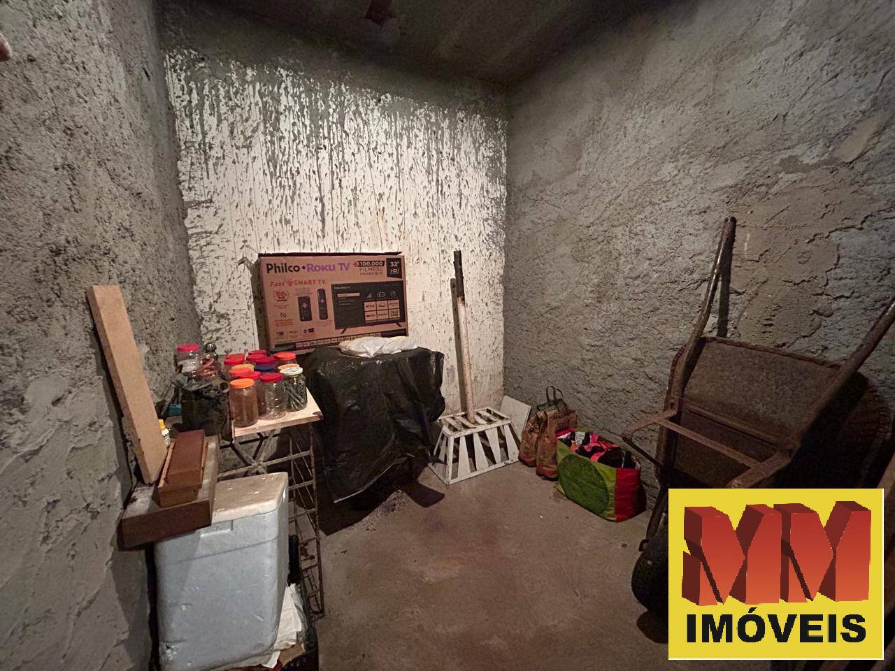 Casa à venda com 4 quartos, 200m² - Foto 48