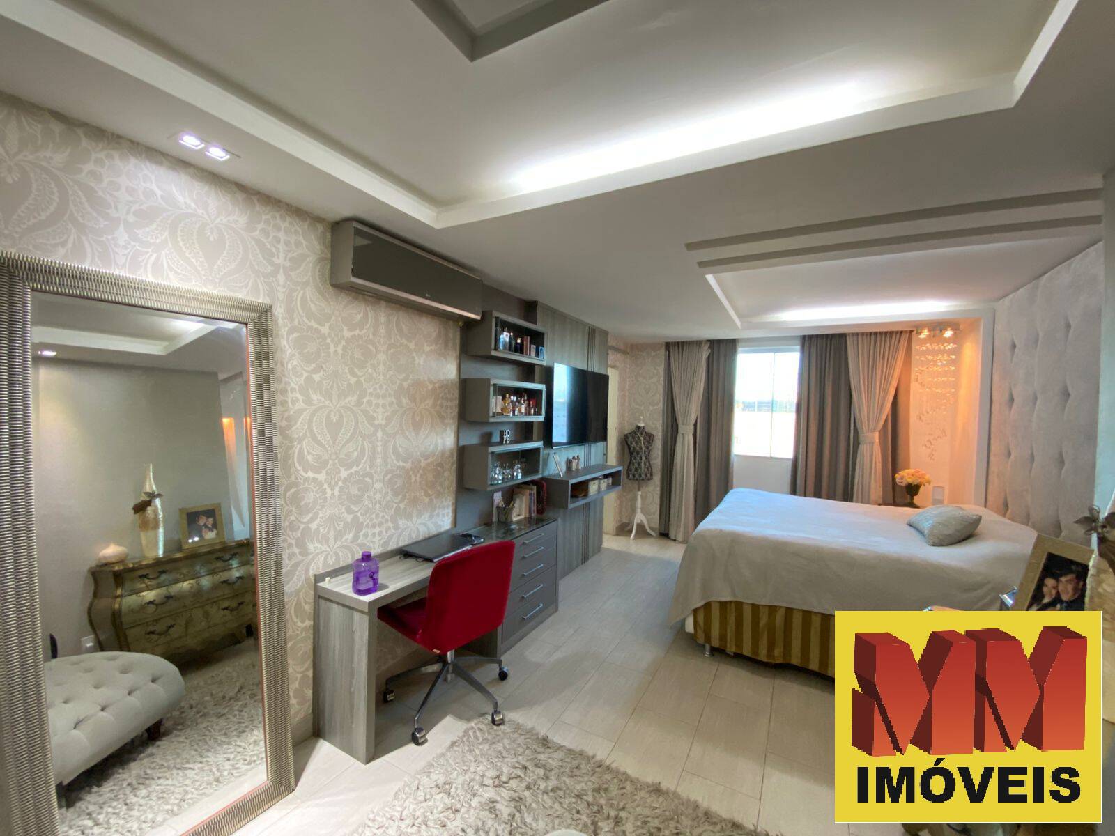 Cobertura à venda com 4 quartos, 220m² - Foto 32